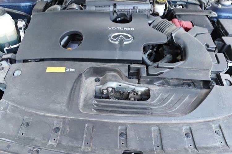 Used Infiniti QX50 2020 2.0T Four-Wheel Drive Luxury Edition Engine Bay