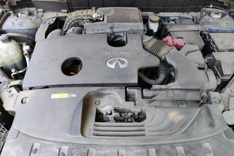 Used Infiniti QX50 2020 Revised Version 2.0T Two-Wheel Drive Fashion Edition Engine Bay