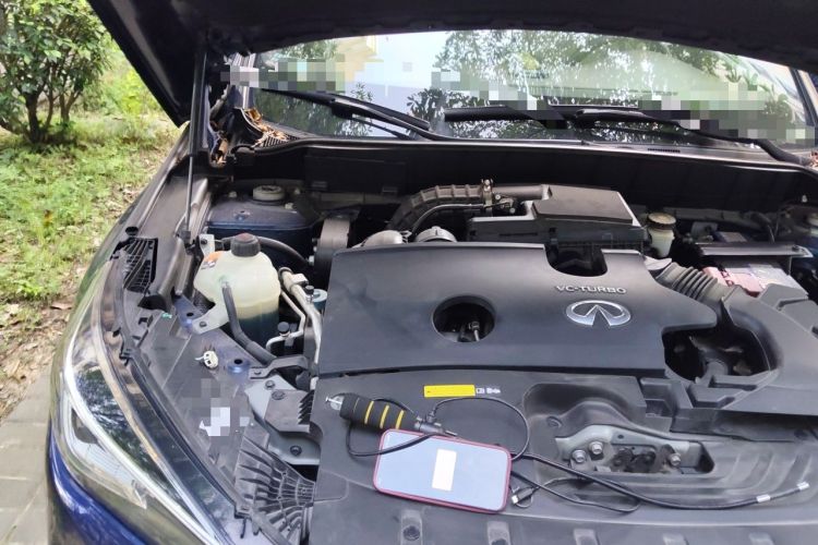 Used Infiniti QX50 2020 Revised Version 2.0T Four-Wheel Drive Flagship Edition Engine Bay Right