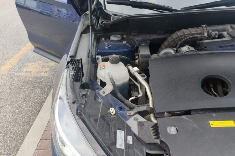 Used Infiniti QX50 2020 Revised Version 2.0T All-Wheel Drive Elite Edition Engine Bay Right