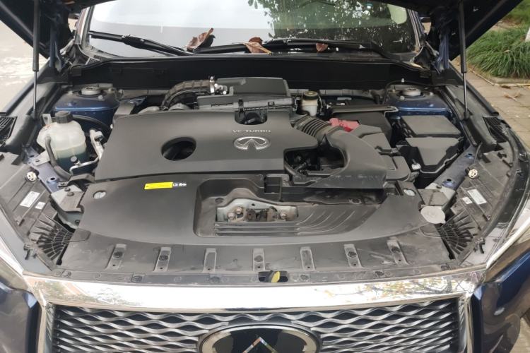 Used Infiniti QX50 2020 2.0T Four-Wheel Drive Navigation Edition Engine Bay