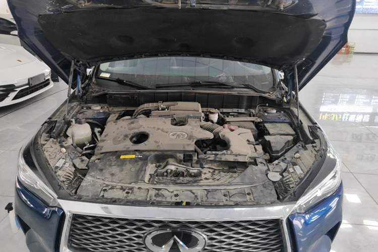Used Infiniti QX50 2020 2.0T Four-Wheel Drive Smart Edition Engine Bay