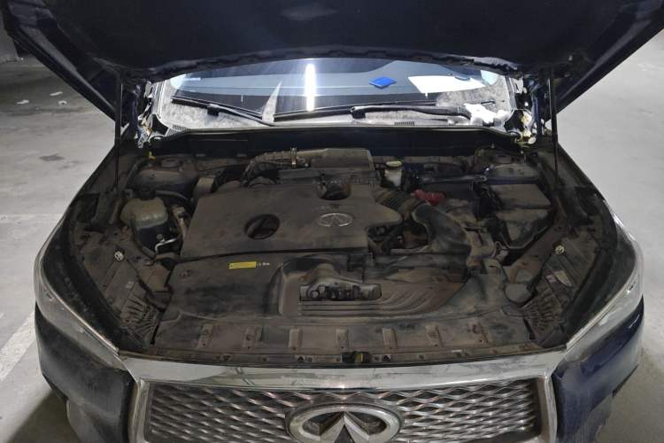Used Infiniti QX50 2020 2.0T All-Wheel-Drive Elite Version Engine Bay