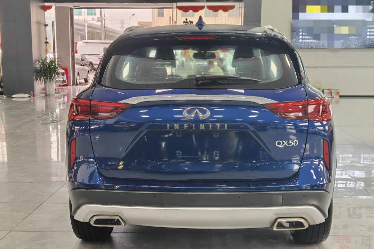 Used Infiniti QX50 2020 2.0T Two-Wheel Drive Fashion Edition Exterior 4