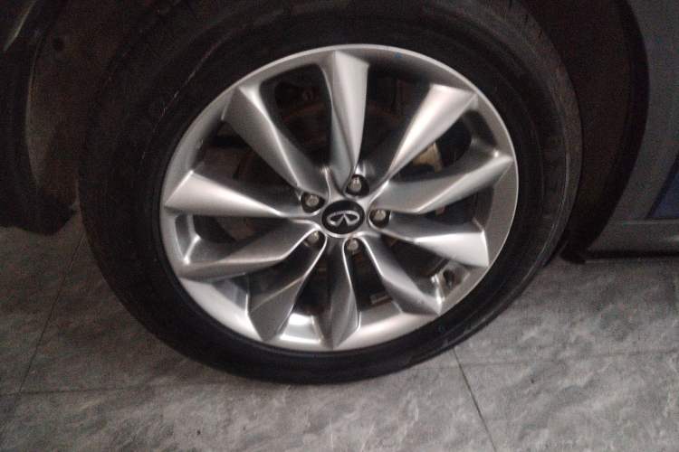 Used Infiniti QX50 2020 2.0T Two-Wheel Drive Fashion Edition Exterior 5