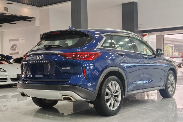 Used Infiniti QX50 2020 2.0T Two-Wheel Drive Fashion Edition Exterior 5