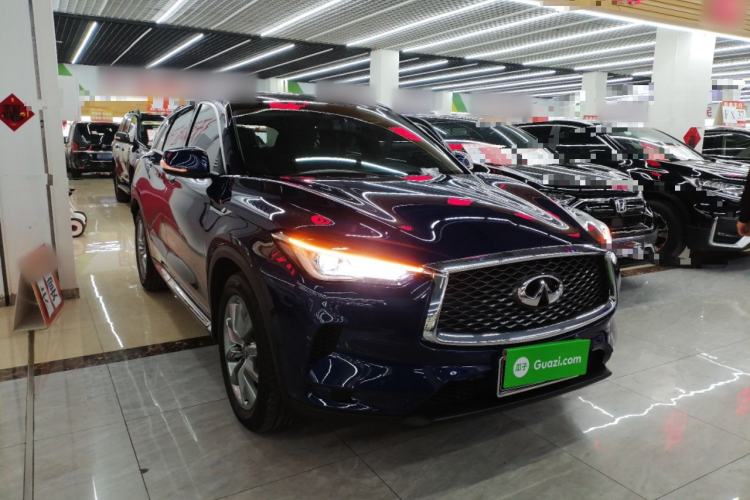 Used Infiniti QX50 2020 Revised Version 2.0T Two-Wheel Drive Fashion Edition Front Right 45 Deg