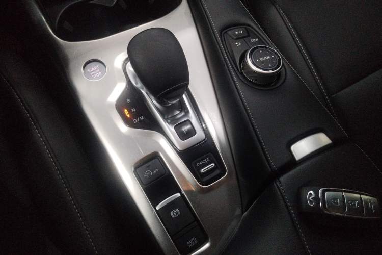 Used Infiniti QX50 2020 2.0T Two-Wheel Drive Fashion Edition Gear Lever