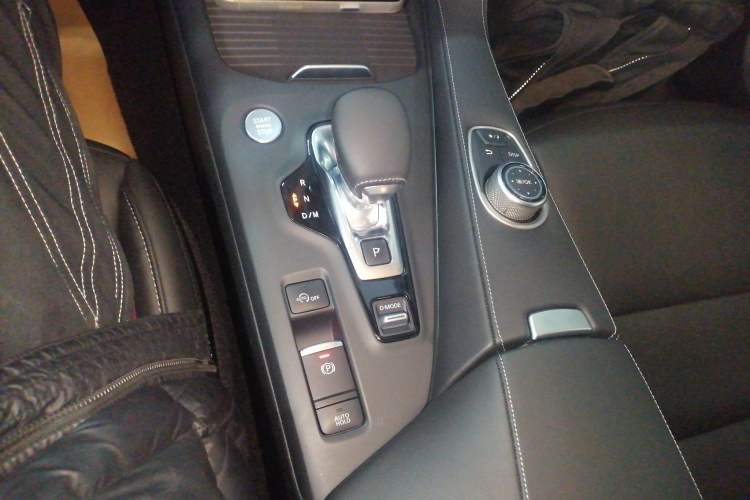 Used Infiniti QX50 2020 Revised Version 2.0T Two-Wheel Drive Fashion Edition Gear Lever
