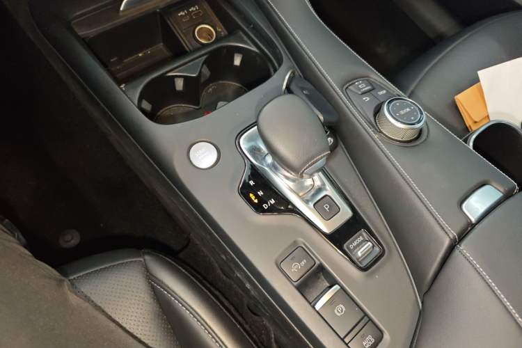 Used Infiniti QX50 2020 Revised Version 2.0T All-Wheel Drive Elite Edition Gear Lever