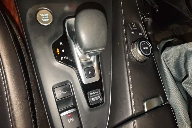 Used Infiniti QX50 2020 Revised Version 2.0T All-Wheel Drive Elite Edition Gear Lever