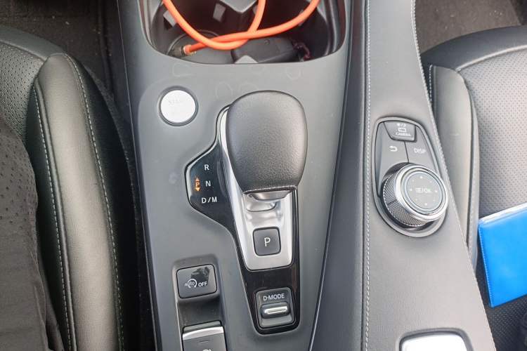 Used Infiniti QX50 2020 2.0T Four-Wheel Drive Navigation Edition Gear Lever