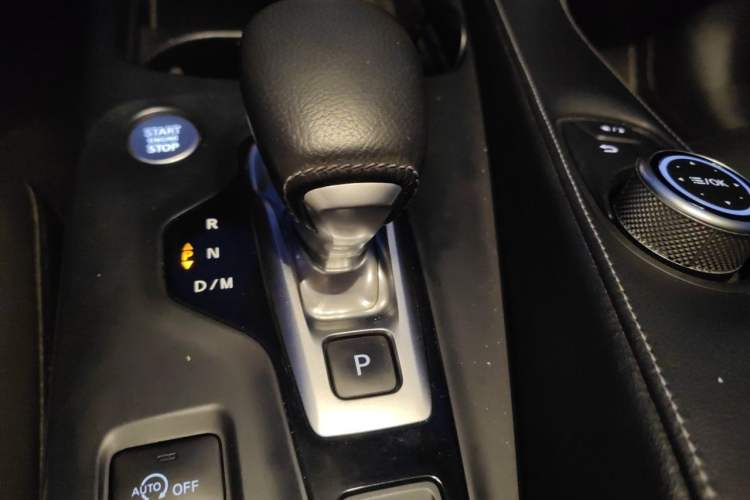 Used Infiniti QX50 2020 Revised Version 2.0T Two-Wheel Drive Fashion Edition Gear Lever