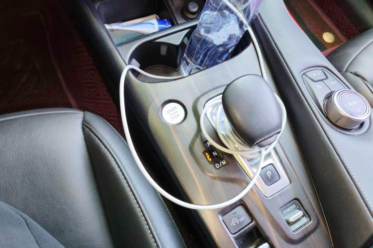 Used Infiniti QX50 2020 Revised Version 2.0T Two-Wheel Drive Fashion Edition Gear Lever