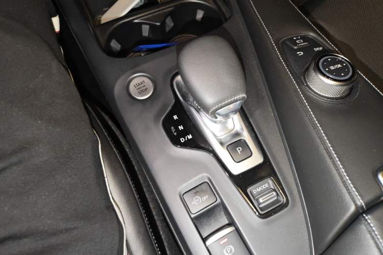 Used Infiniti QX50 2020 Revised Version 2.0T All-Wheel Drive Elite Edition Gear Lever
