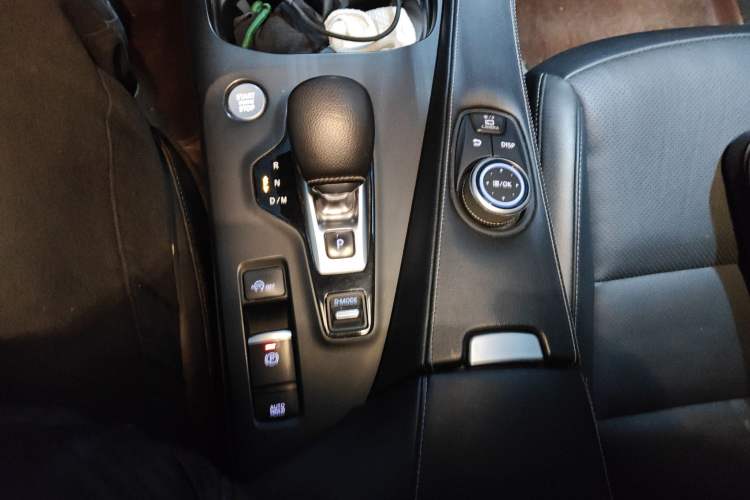 Used Infiniti QX50 2020 2.0T All-Wheel-Drive Elite Version Gear Lever