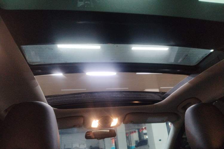 Used Infiniti QX50 2020 2.0T Two-Wheel Drive Fashion Edition Headliner