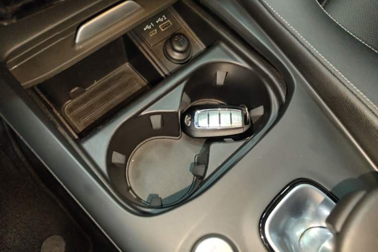 Used Infiniti QX50 2020 2.0T All-Wheel-Drive Elite Version Interior 1