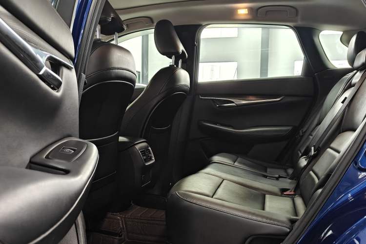 Used Infiniti QX50 2020 2.0T Two-Wheel Drive Fashion Edition Interior 3
