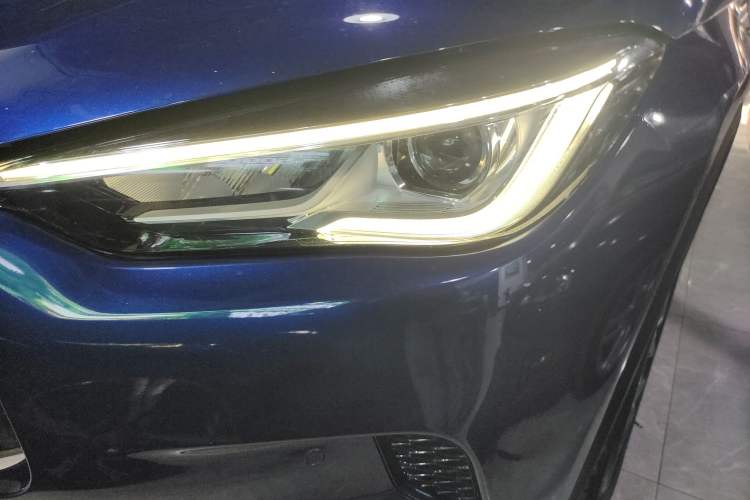 Used Infiniti QX50 2020 Revised Version 2.0T Two-Wheel Drive Fashion Edition Left Front Headlight