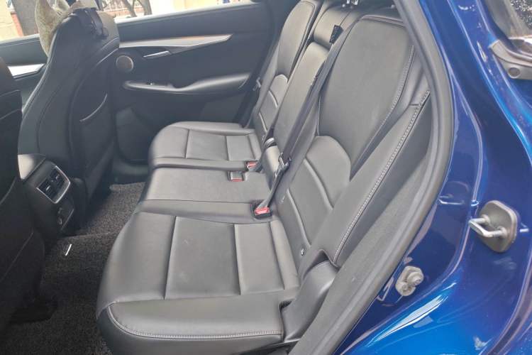 Used Infiniti QX50 2020 2.0T Two-Wheel Drive Fashion Edition Left Rear Seat