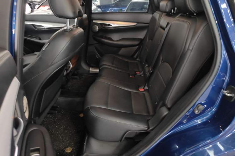 Used Infiniti QX50 2020 2.0T Four-Wheel Drive Smart Edition Left Rear Seat