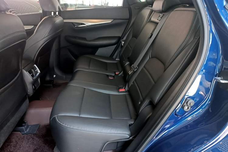 Used Infiniti QX50 2020 2.0T Two-Wheel Drive Fashion Edition Left Rear Seat