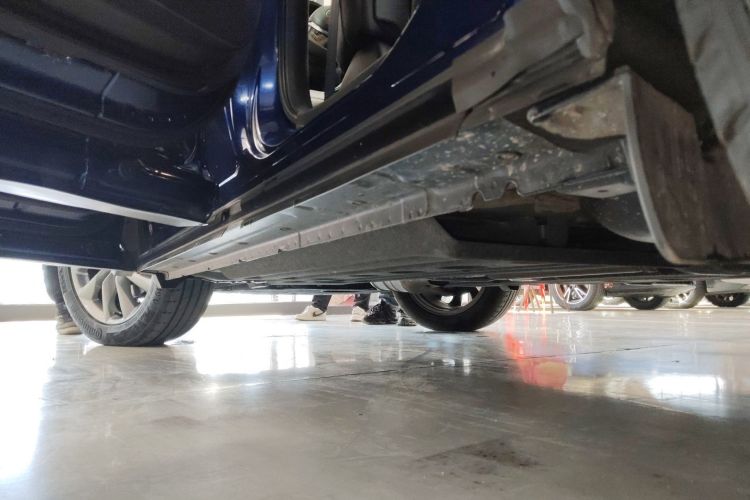 Used Infiniti QX50 2020 Revised Version 2.0T All-Wheel Drive Elite Edition Left Side Sill