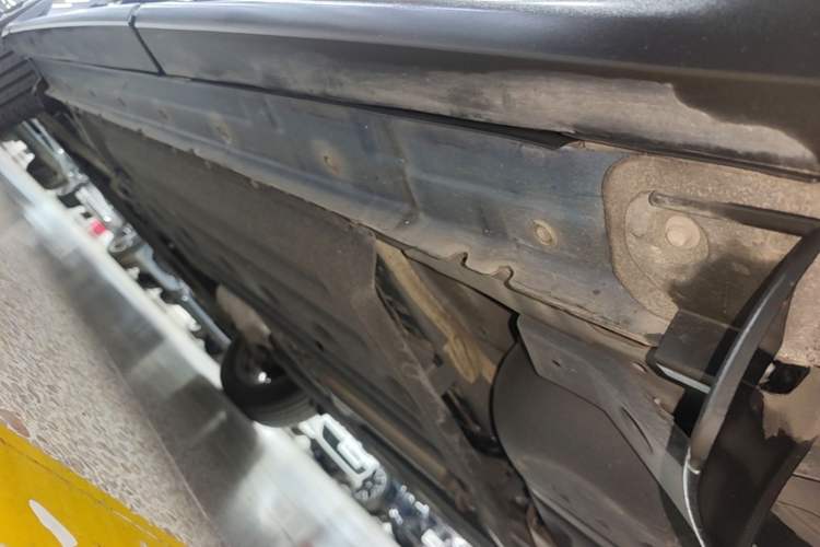 Used Infiniti QX50 2020 Revised Version 2.0T All-Wheel Drive Elite Edition Left Side Sill