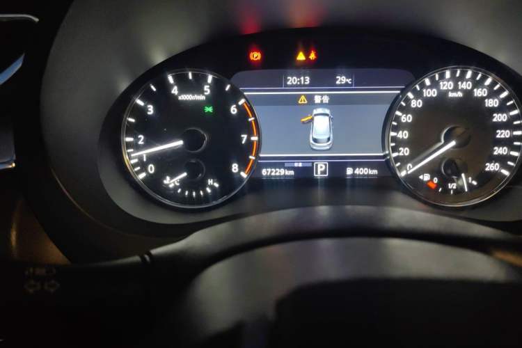 Used Infiniti QX50 2020 Revised Version 2.0T Two-Wheel Drive Fashion Edition Odometer Close Up