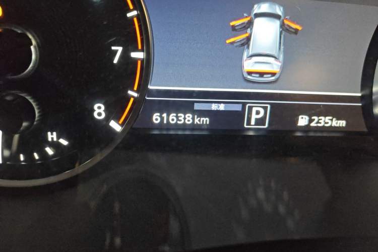 Used Infiniti QX50 2020 2.0T All-Wheel-Drive Elite Version Odometer Close Up
