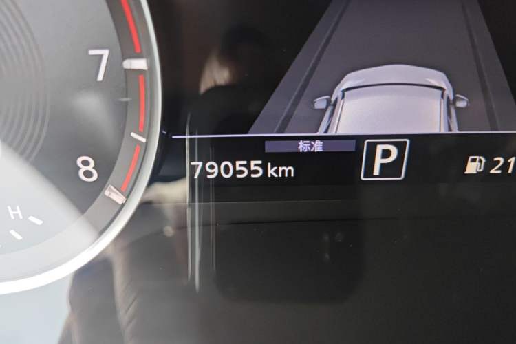 Used Infiniti QX50 2020 2.0T Four-Wheel Drive Flagship Edition Odometer Close Up