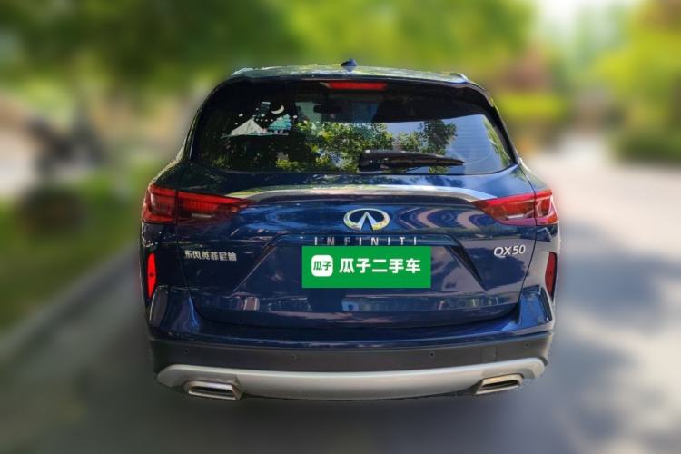 Used Infiniti QX50 2020 Revised Version 2.0T Two-Wheel Drive Fashion Edition Rear