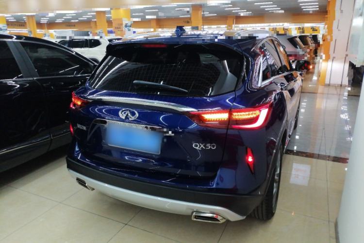 Used Infiniti QX50 2020 Revised Version 2.0T Two-Wheel Drive Fashion Edition Rear Right 45 Deg