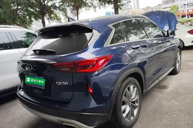 Used Infiniti QX50 2020 2.0T All-Wheel-Drive Elite Version Rear Right 45 Deg
