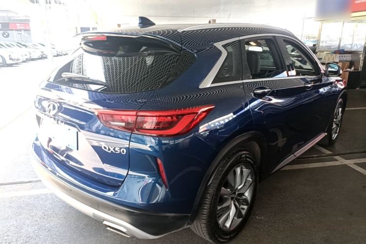 Used Infiniti QX50 2020 2.0T Two-Wheel Drive Fashion Edition Rear Right 45 Deg