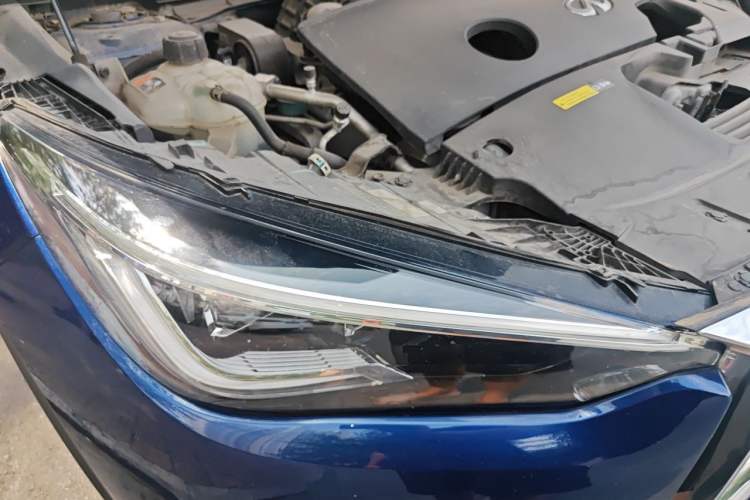 Used Infiniti QX50 2020 2.0T Four-Wheel Drive Flagship Edition Right Front Headlight