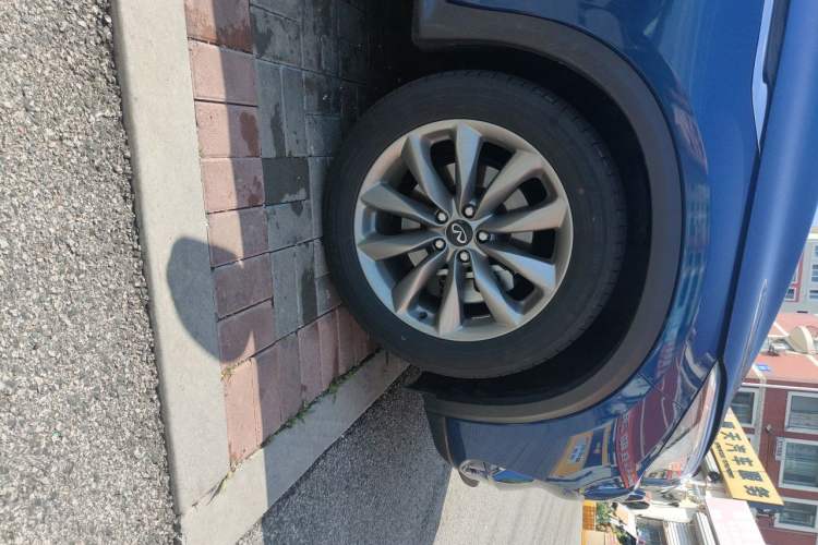 Used Infiniti QX50 2020 Revised Version 2.0T All-Wheel Drive Elite Edition Right Front Wheel Hub