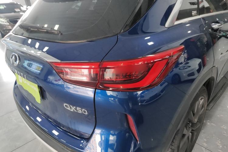 Used Infiniti QX50 2020 2.0T Four-Wheel Drive Smart Edition Right Rear Taillight