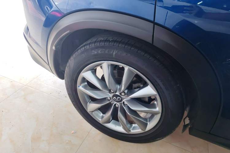 Used Infiniti QX50 2020 2.0T Two-Wheel Drive Fashion Edition Right Rear Wheel Hub