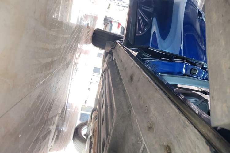 Used Infiniti QX50 2020 2.0T Two-Wheel Drive Fashion Edition Right Side Sill