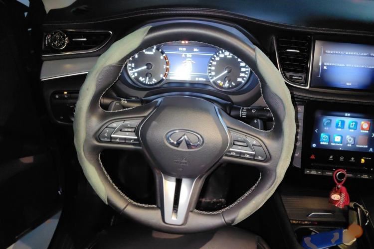 Used Infiniti QX50 2020 2.0T Four-Wheel Drive Navigation Edition Steering Wheel