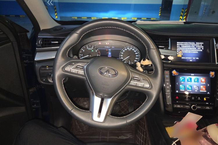 Used Infiniti QX50 2020 2.0T All-Wheel-Drive Elite Version Steering Wheel