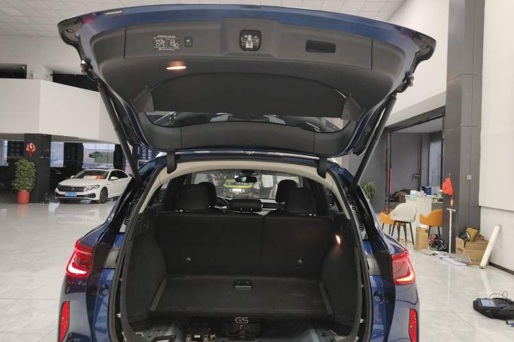 Used Infiniti QX50 2020 2.0T All-Wheel-Drive Elite Version Trunk