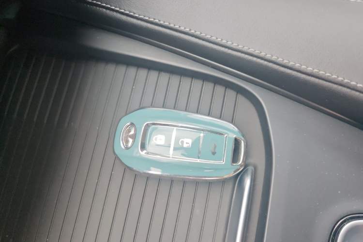 Used Infiniti QX50 2020 2.0T Two-Wheel Drive Fashion Edition Vehicle Key