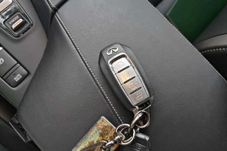 Used Infiniti QX50 2020 2.0T All-Wheel-Drive Elite Version Vehicle Key