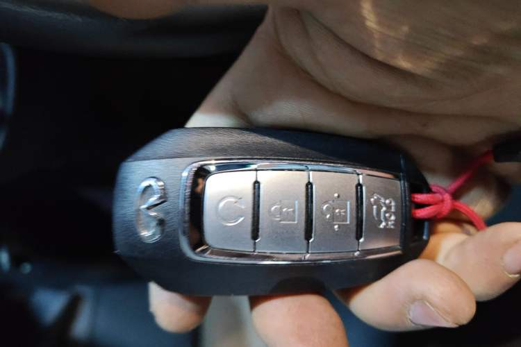 Used Infiniti QX50 2020 2.0T All-Wheel-Drive Elite Version Vehicle Key