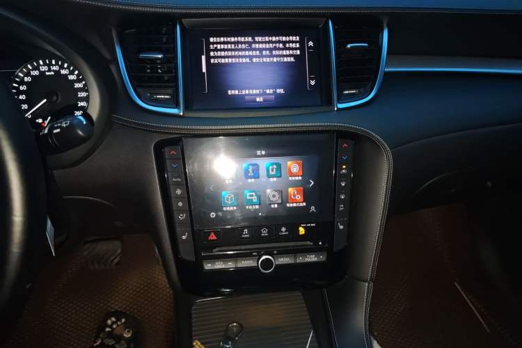 Used Infiniti QX50 2020 Revised Version 2.0T All-Wheel Drive Elite Edition Audio And AC Panel
