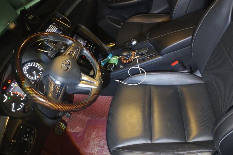 Used Infiniti QX50 2020 2.0T All-Wheel-Drive Elite Version Left Front Seat
