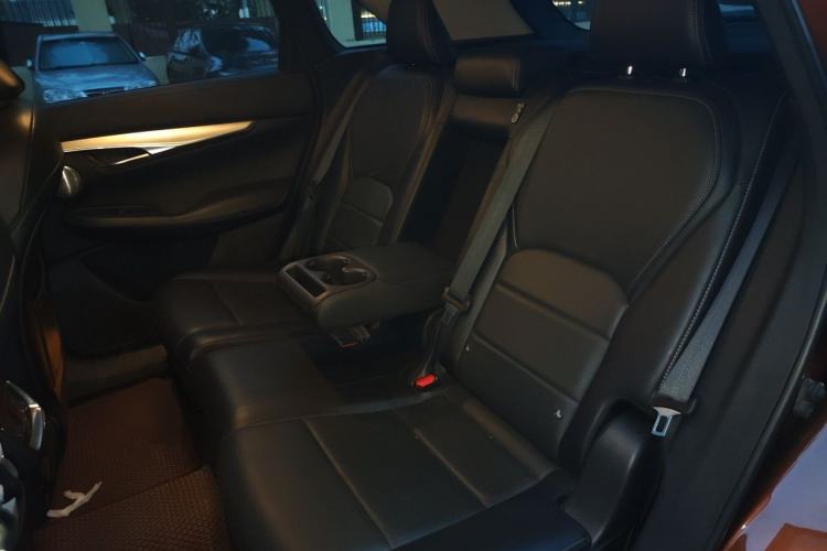 Used Infiniti QX50 2020 Revised Version 2.0T All-Wheel Drive Elite Edition Left Rear Seat